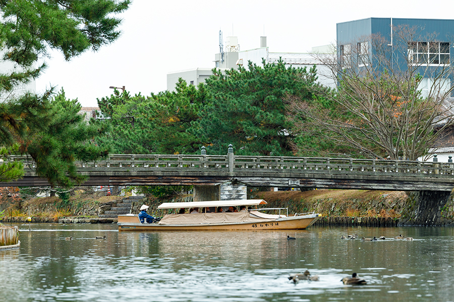 堀川遊覧船　橋