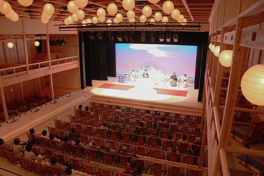安来節演芸館　演芸ホール