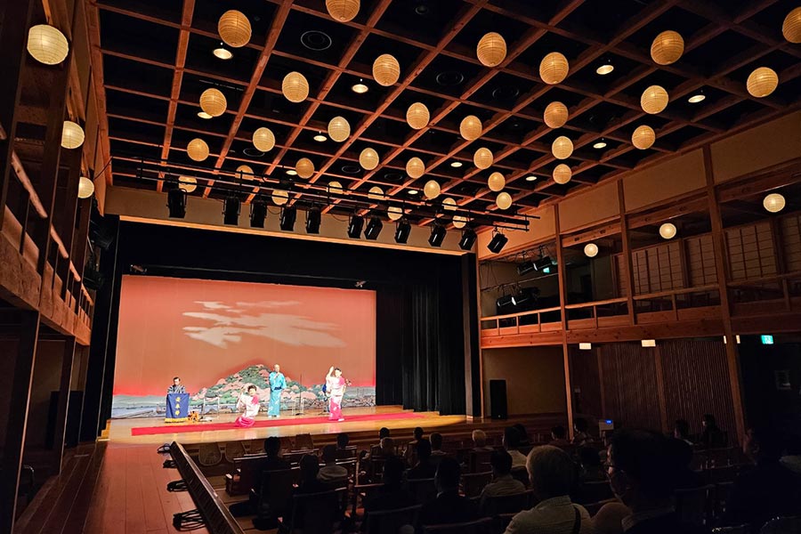 定期公演