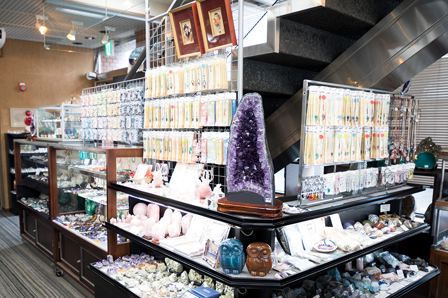 野津めのう店　内観
