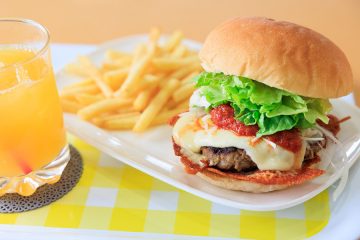 バーガーハウスピコピコ　バーガー