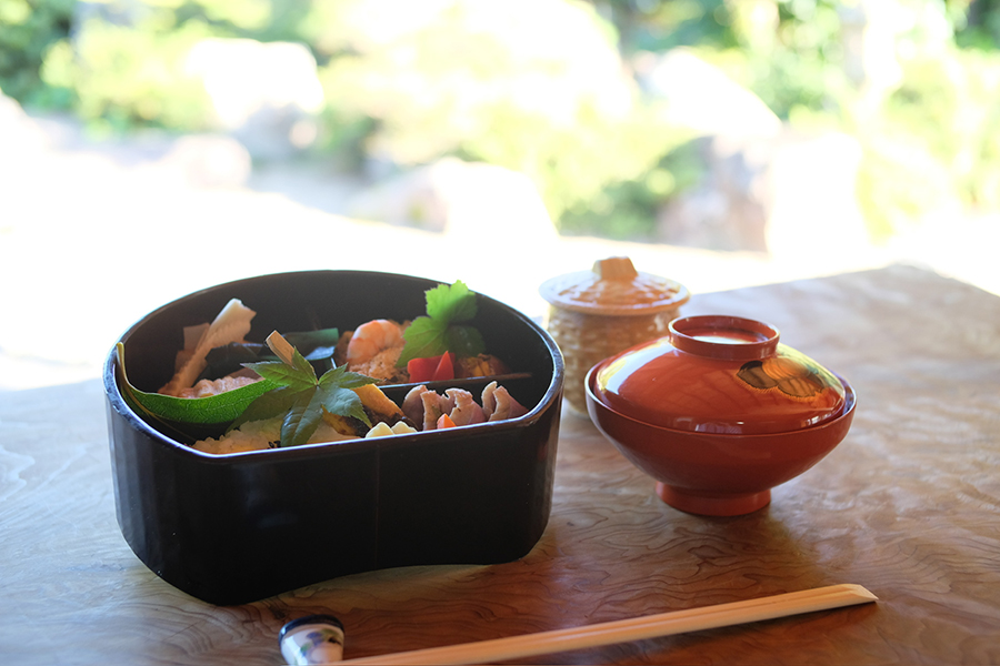 ＆CAFE華羅