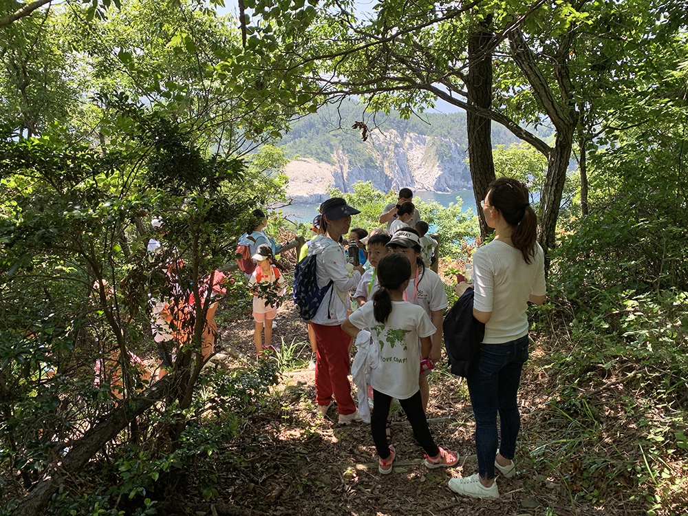 隠岐ジオパークの山の体験ツアー