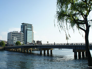 松江大橋周辺