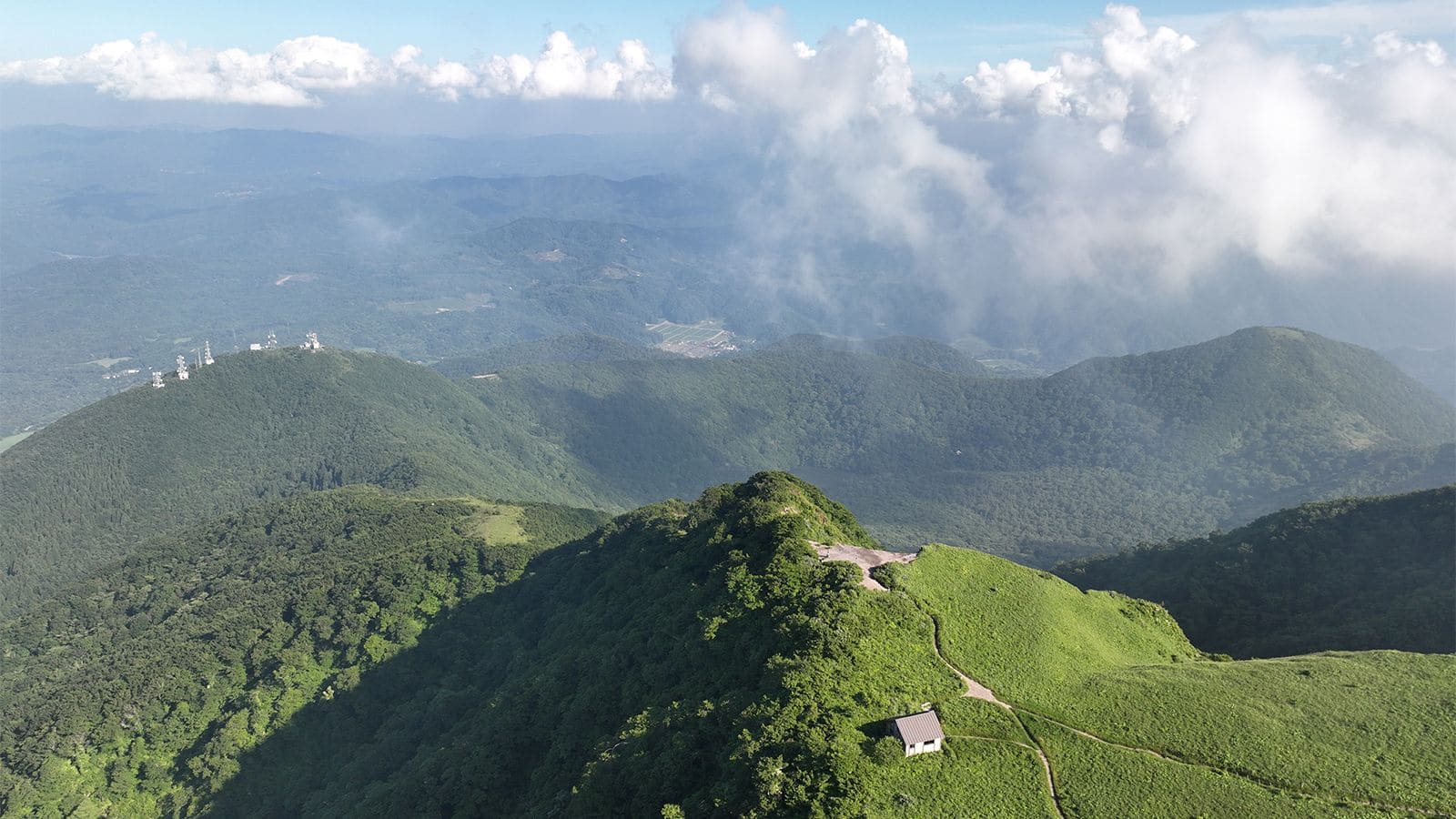 三瓶山