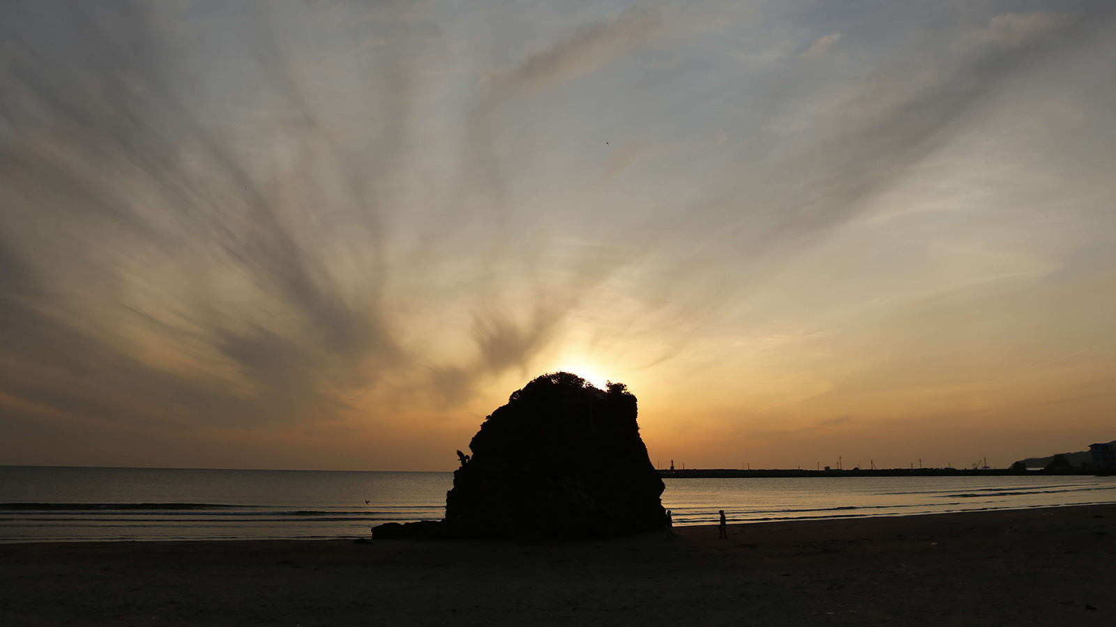 稲佐の浜