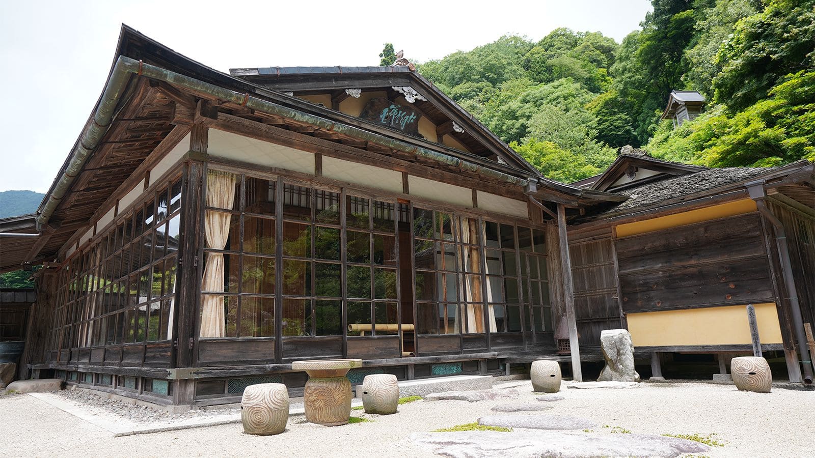 櫻井家庭園・可部屋集成館