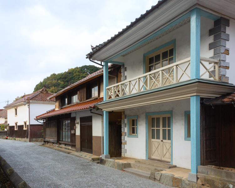 江津本町甍街道