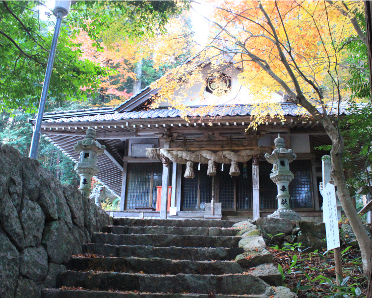 志都の岩屋